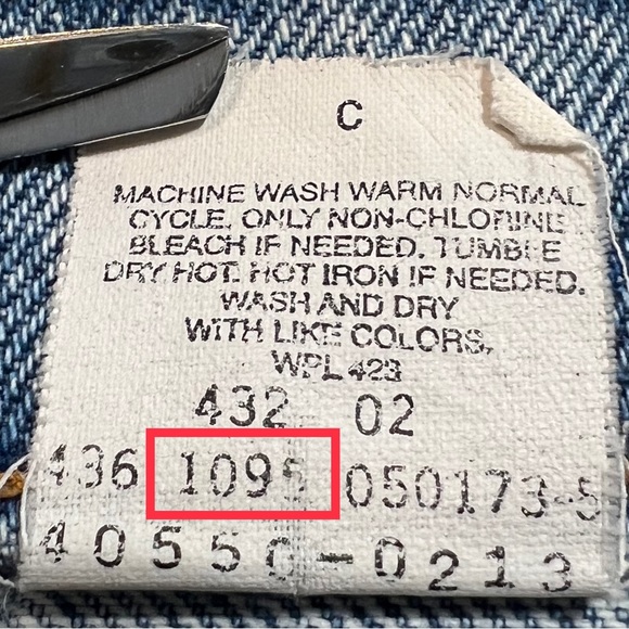 VINTAGE LEVIS 550 ORANGE TAB Denim Jeans Size 29 Waist - Picture 11 of 15